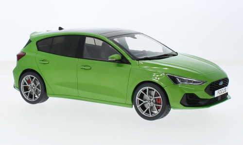 Ford Focus ST Green MCG 1:18