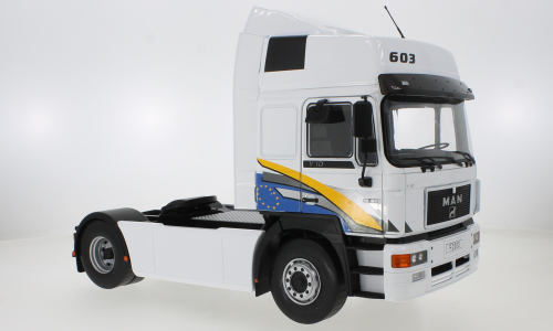 MAN F2000 White 1994 MCG 1:18