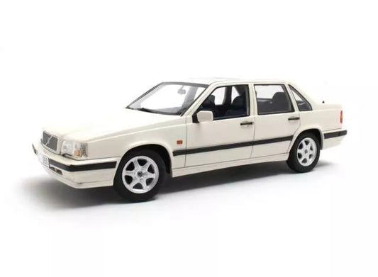 1991-1994 Volvo 850 GTL White 1:18 Cult Models