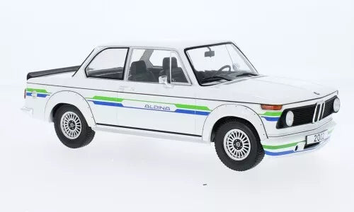 BMW 2002 Alpina White/Decorated 1973 1:18 MCG