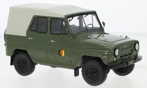 UAZ 469 Olive Green NVA 1975 1:24 WhiteBox